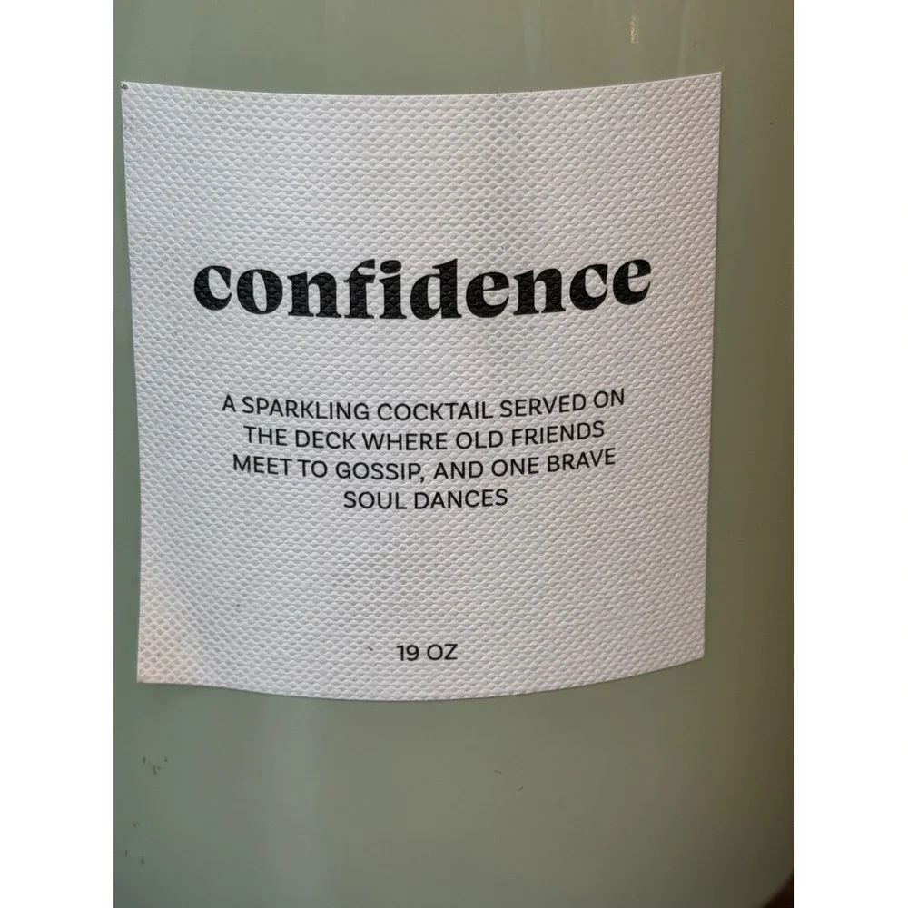 Place & Time Confidence Sparkling Pear Bellini 19oz Sage Green Jar Candle NEW